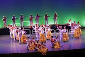 BALLET FOLKLÓRICO . AMALIA HERNÁNDEZ