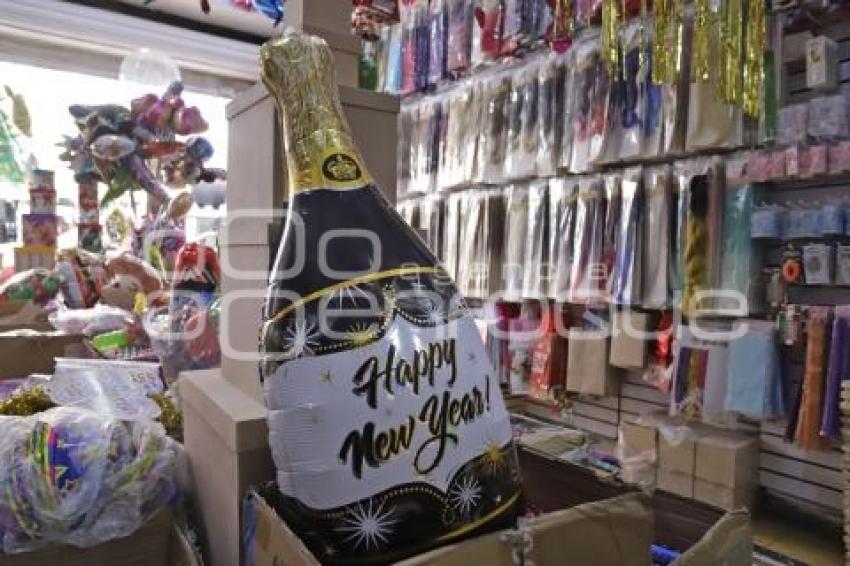 ADORNOS AÑO NUEVO