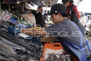 PESCADOS Y MARISCOS