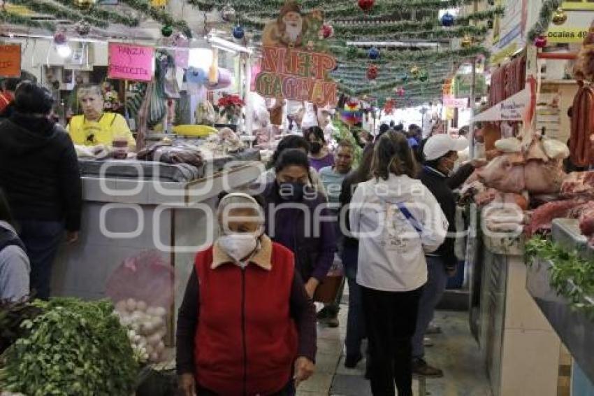 MERCADO . COMPRAS FIN DE AÑO