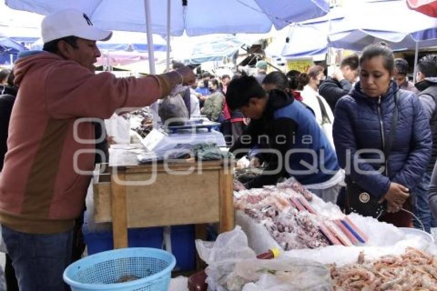 PESCADOS Y MARISCOS