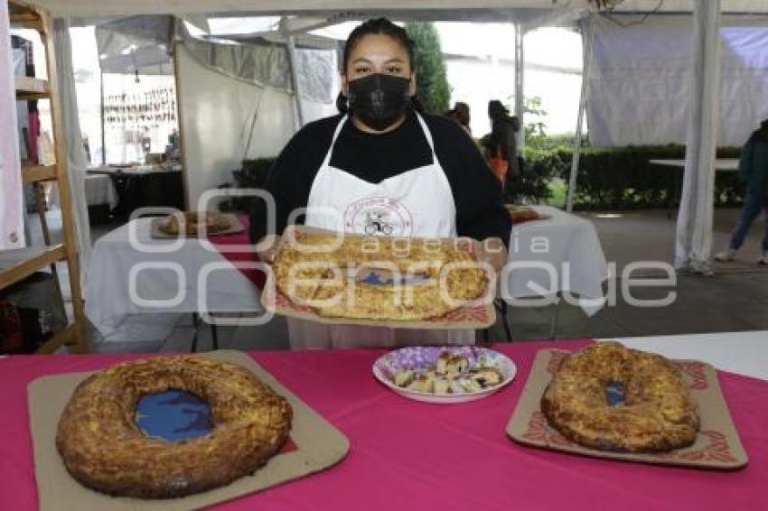 SAN PEDRO CHOLULA . FERIA DE LA ROSCA 