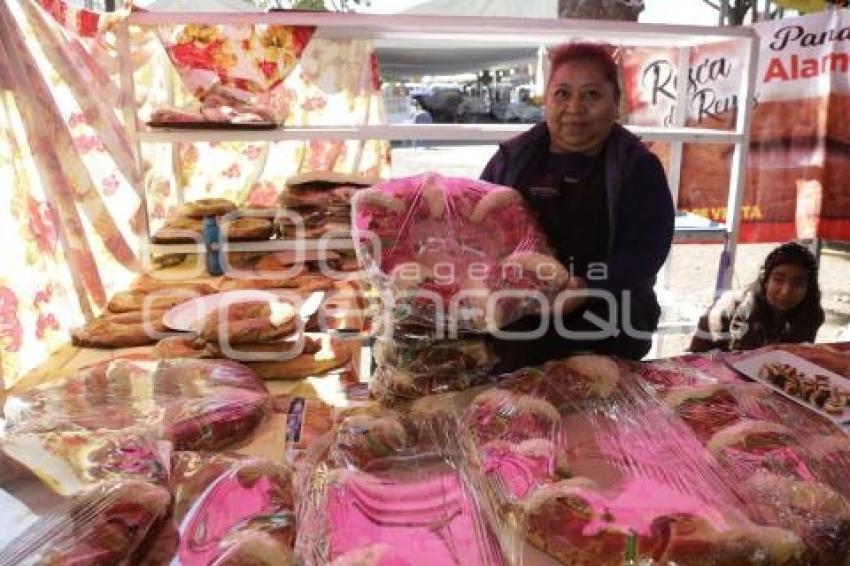 SAN PEDRO CHOLULA . FERIA DE LA ROSCA