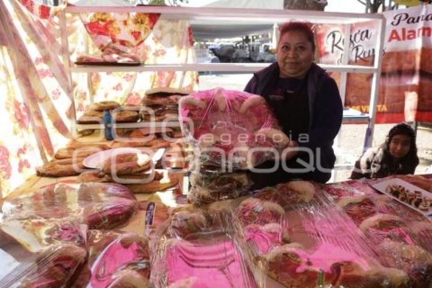 SAN PEDRO CHOLULA . FERIA DE LA ROSCA 