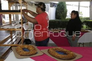 SAN PEDRO CHOLULA . FERIA DE LA ROSCA 