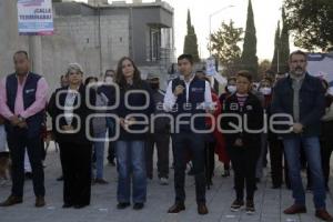 AYUNTAMIENTO . ENTREGA DE CALLES