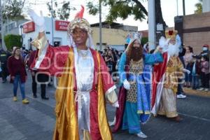 TEHUACÁN . DESFILE REYES MAGOS