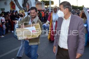 TEHUACÁN . DESFILE REYES MAGOS