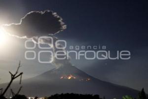 EXPLOSIÓN VOLCÁN POPOCATÉPETL