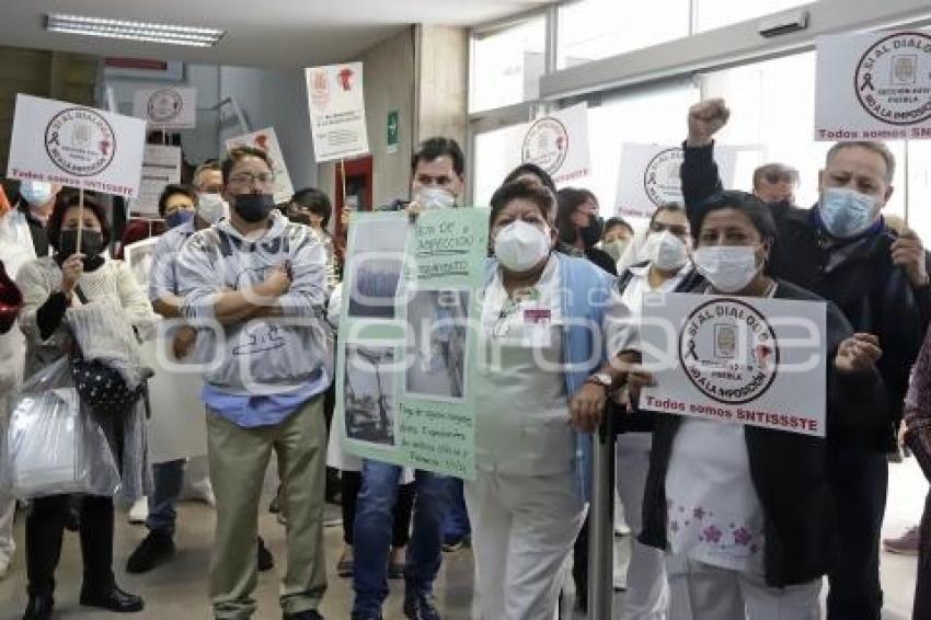 MANIFESTACIÓN TRABAJADORES ISSSTE