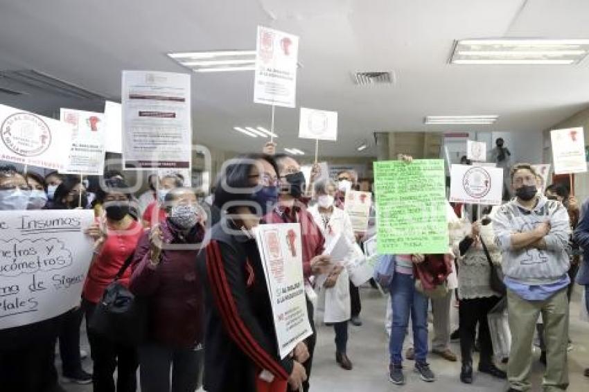 MANIFESTACIÓN TRABAJADORES ISSSTE