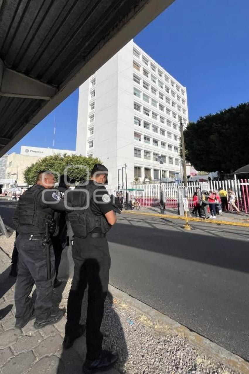 MANIFESTACIÓN TRABAJADORES ISSSTE