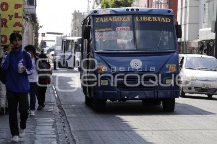 TRANSPORTE PÚBLICO