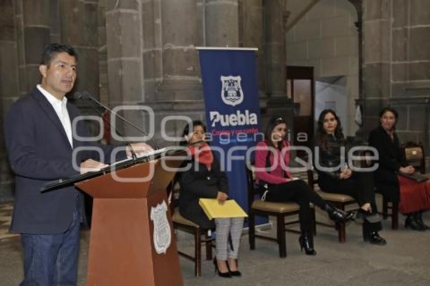 AYUNTAMIENTO . PRO IGUALDAD