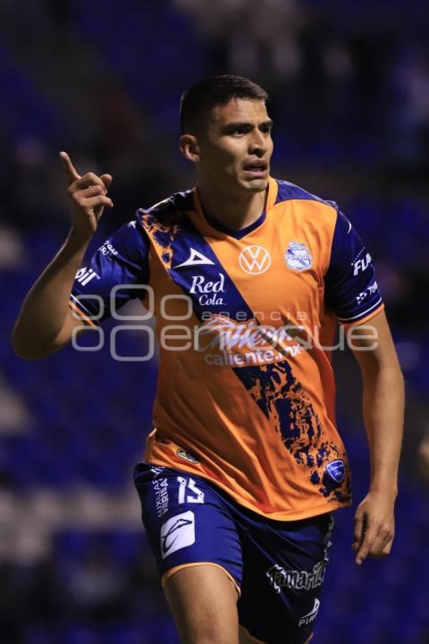 FÚTBOL . PUEBLA VS QUERÉTARO