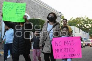 TLAXCALA . MANIFESTACIÓN MALTRATO ANIMAL