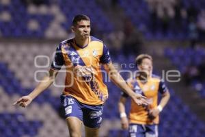 FÚTBOL . PUEBLA VS QUERÉTARO