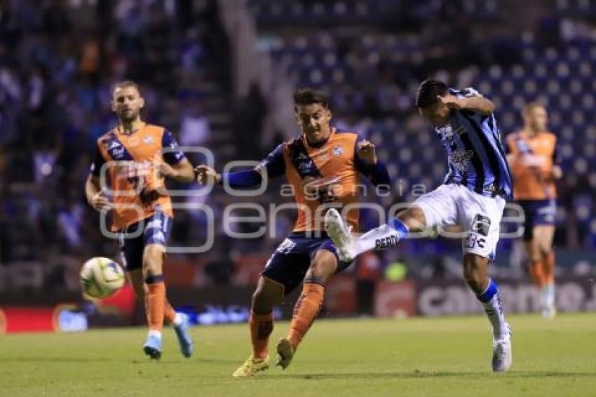 FÚTBOL . PUEBLA VS QUERÉTARO