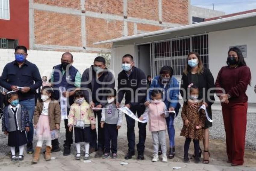 SAN ANDRÉS CHOLULA . ENTREGA AULAS