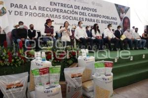 ACATLÁN . ENTREGA DE APOYOS