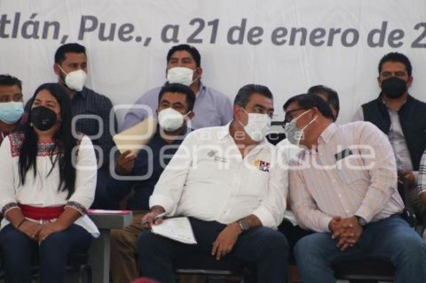 ACATLÁN . ENTREGA DE APOYOS