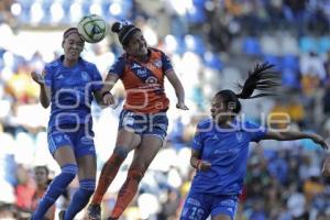 FÚTBOL FEMENIL . PUEBLA VS TIGRES