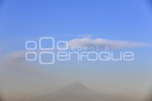 VOLCÁN POPOCATÉPETL . FUMAROLA