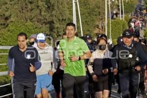 AYUNTAMIENTO . CARRERA DE CADETES