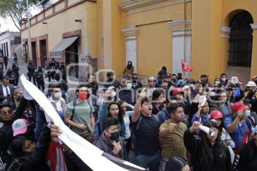 MANIFESTACIÓN . VERIFICACIÓN VEHICULAR