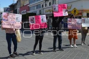 TEHUACÁN . MANIFESTACIÓN FAMILIA DE DIANA N