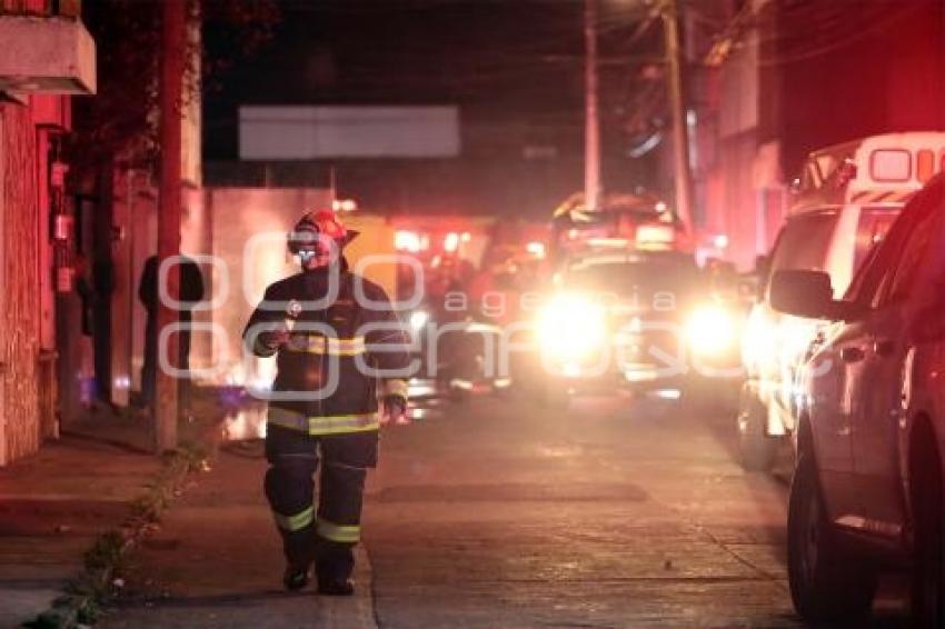 SEGURIDAD . INCENDIO