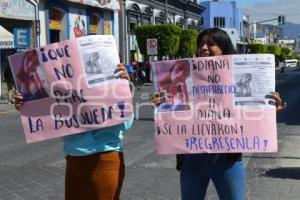 TEHUACÁN . MANIFESTACIÓN FAMILIA DE DIANA N