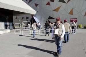 GOBIERNO FEDERAL . VISITA AMLO