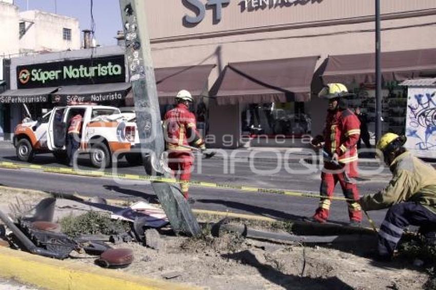 CHOQUE PATRULLAS POLICÍA