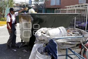 RECOLECTORES DE BASURA