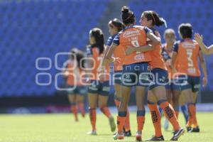 FUTBOL FEMENIL . PUEBLA VS NECAXA