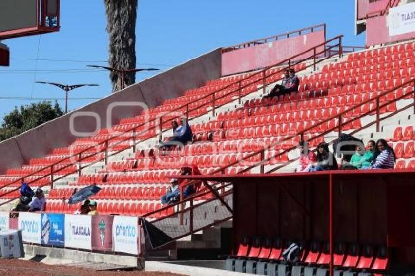 TLAXCALA . COYOTES ENTRENAMIENTO