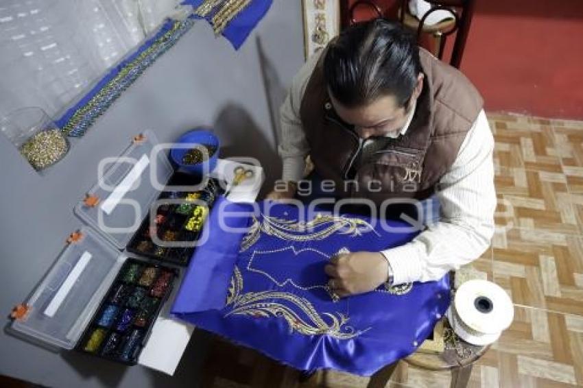 TRAJES CARNAVAL HUEJOTZINGO