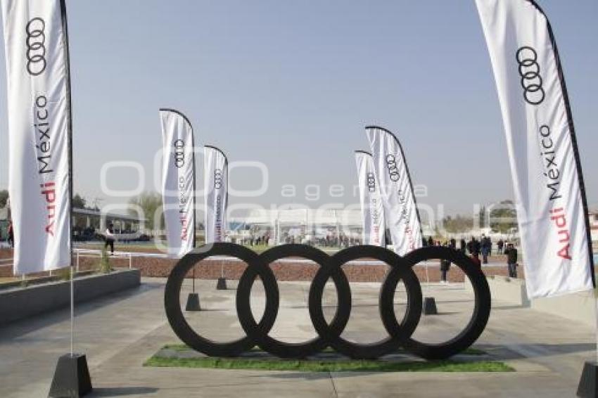 AUDI . PARQUE DEPORTIVO INAUGURACIÓN