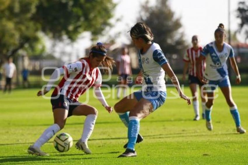 FUTBOL FEMENIL .  CHIVAS VS PUEBLA