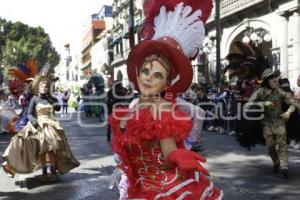 DESFILE DE HUEHUES