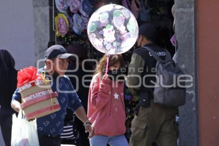 PAREJAS . SAN VALENTÍN