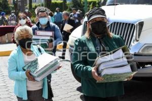 TLAXCALA . MORENA ENTREGA FIRMAS