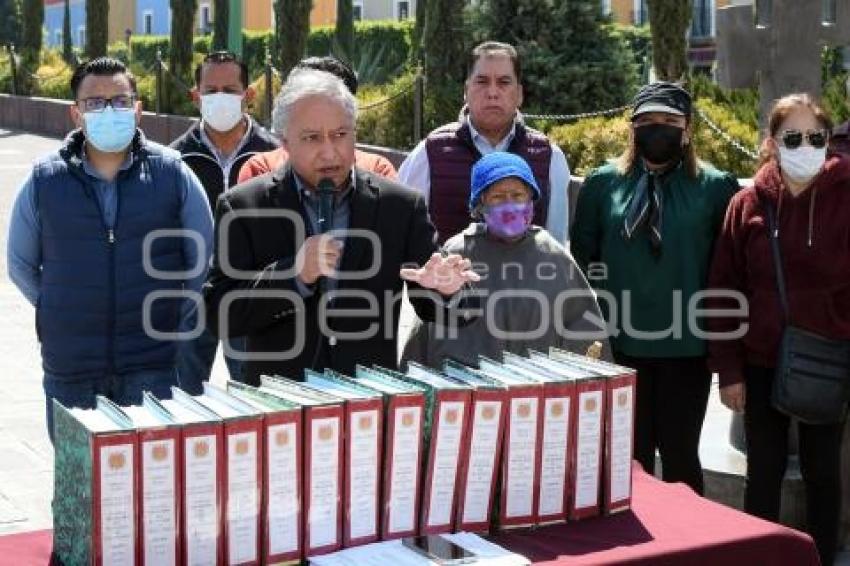 TLAXCALA . MORENA ENTREGA FIRMAS