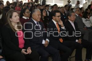 UNIVERSIDAD ANÁHUAC . BEATRIZ PAREDES