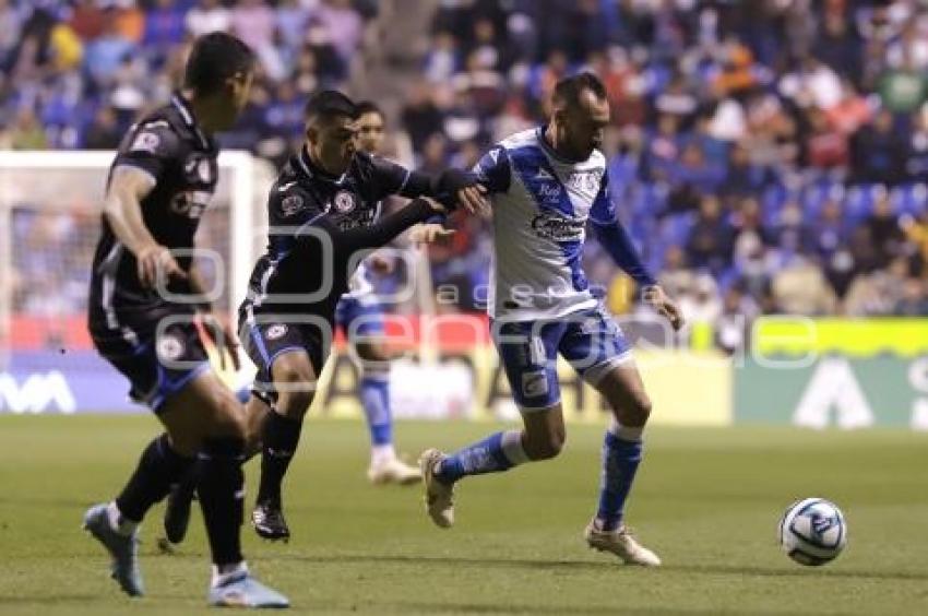 FÚTBOL . CLUB PUEBLA VS CRUZ AZUL