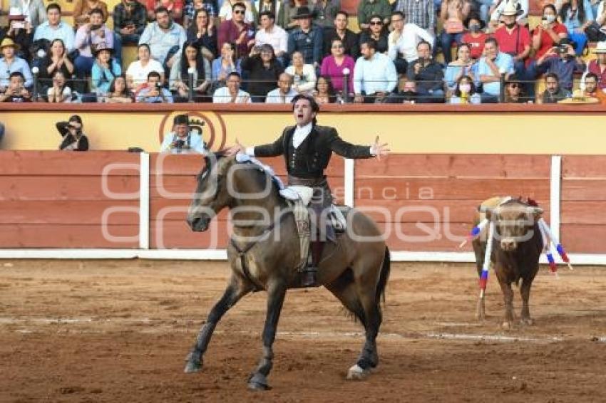 TLAXCALA . CORRIDA DE TOROS