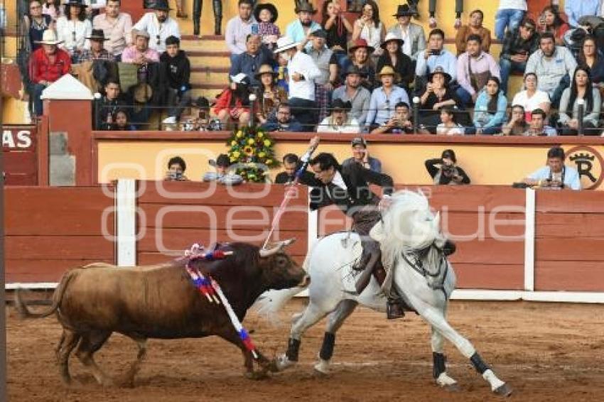 TLAXCALA . CORRIDA DE TOROS