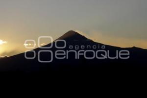 ATARDECER . VOLCÁN POPOCATÉPETL