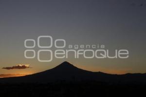 ATARDECER . VOLCÁN POPOCATÉPETL